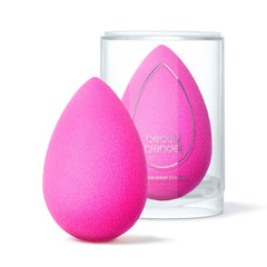 beautyblender front view showing compact pink sponge and easy grip benefit