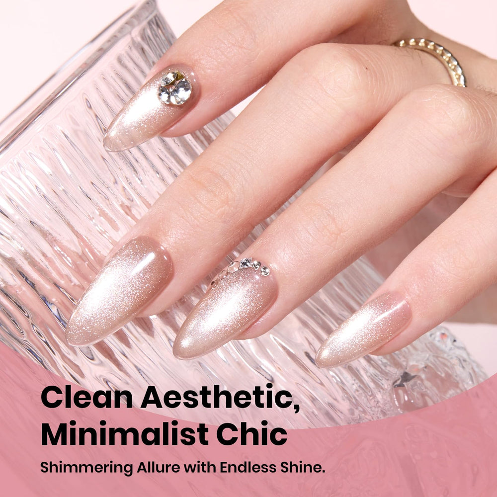 Beetles Gel Polish magnetic effect demo creating a luminous cat eye stripe