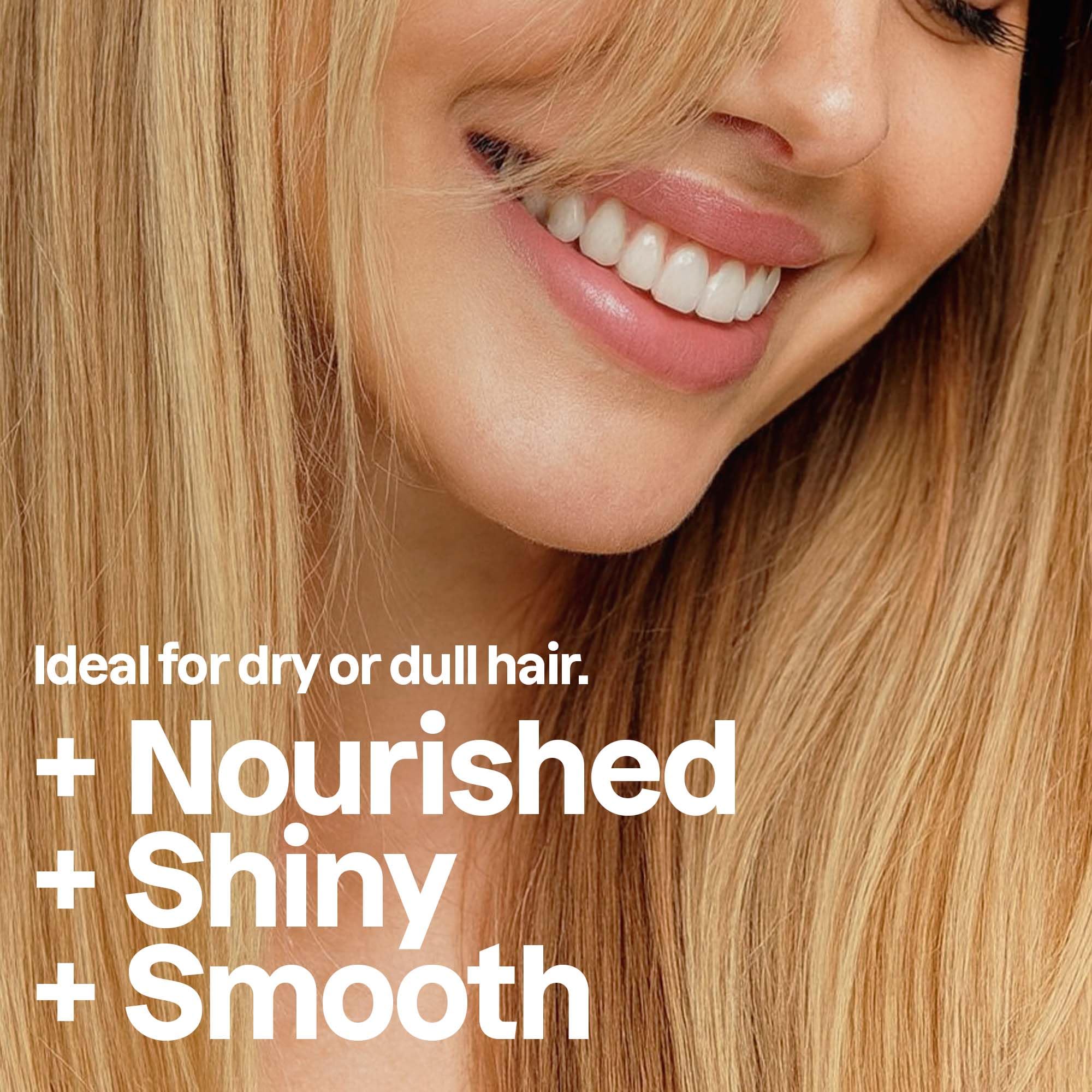 BIO SPECTRA ATTITUDE creamy conditioner texture on hand for easy detangling benefit