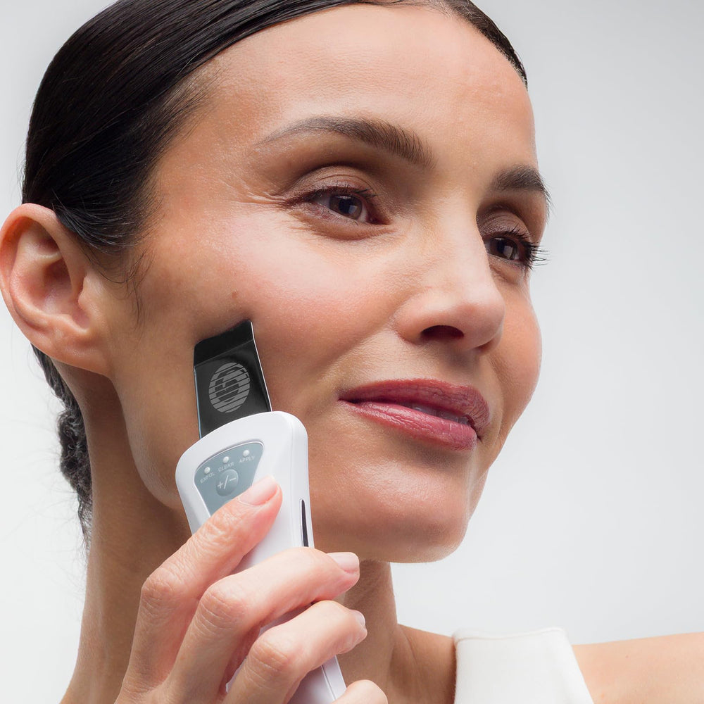 Bio-Therapeutic stainless steel applicator close-up demonstrating precise exfoliation benefit