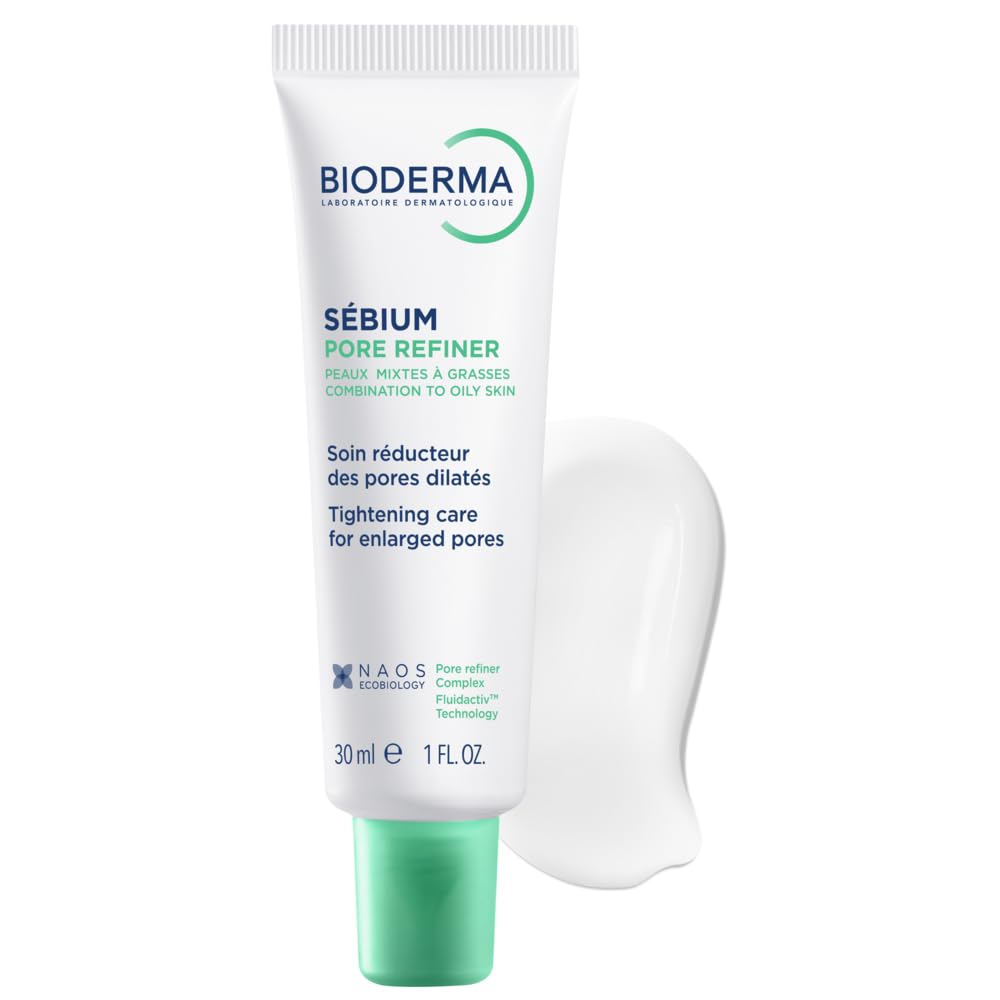 Bioderma close-up cream texture illustrating lightweight smoothing benefit