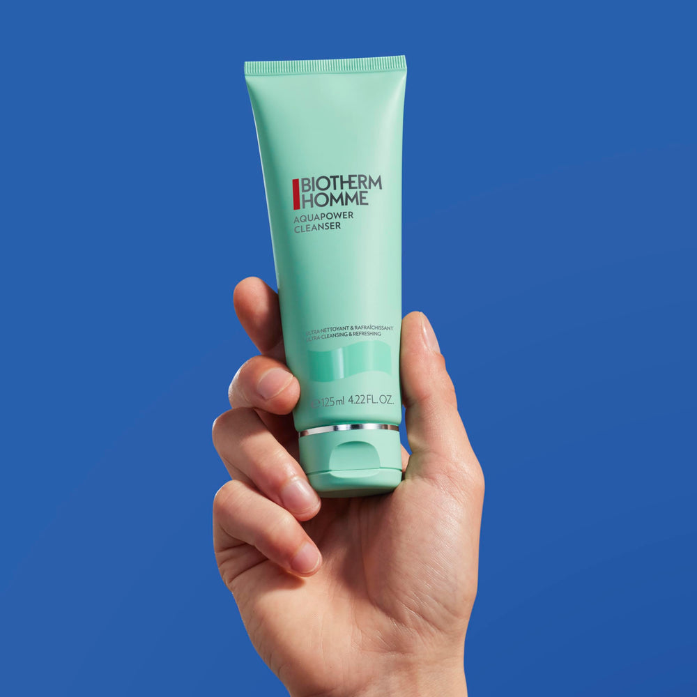 Close-up of Life Plankton ingredient highlighting Biotherm soothing and skin-supporting effect