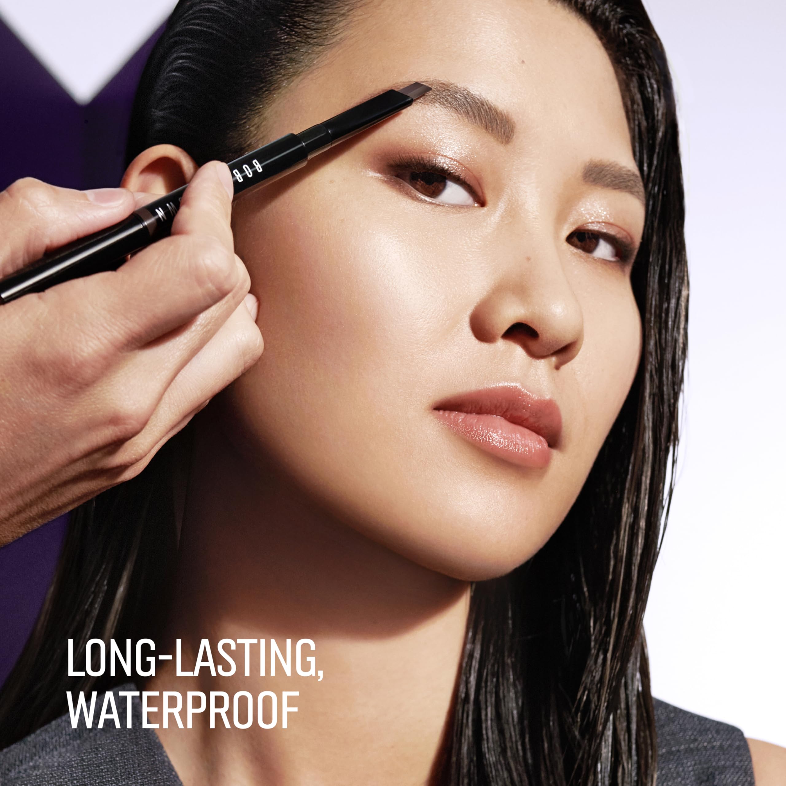Bobbi Brown chiseled tip close-up demonstrating precision for hairlike strokes