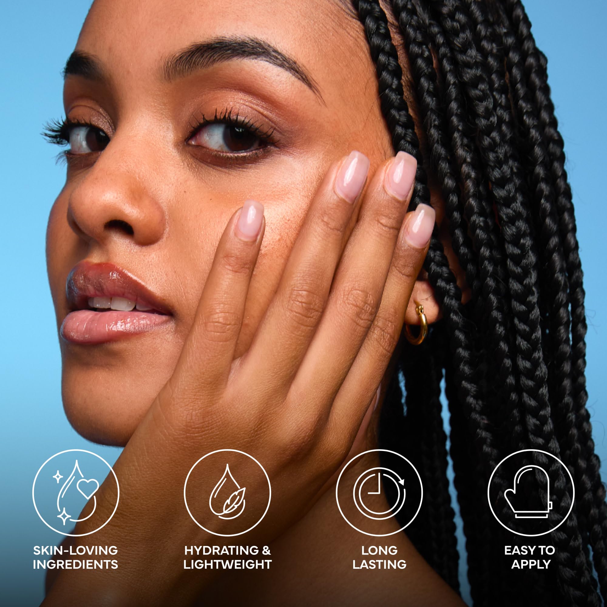 Bondi Sands hand applying foam with mitt for even, no-stain results