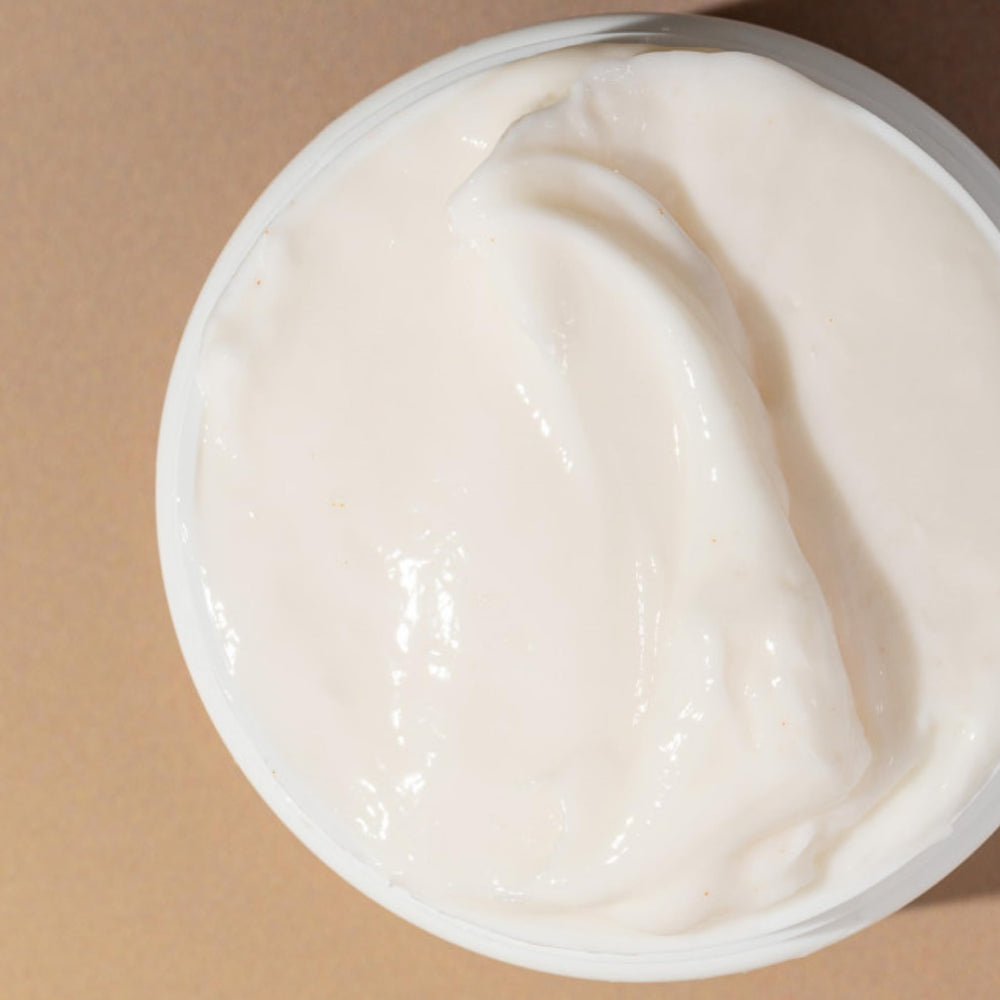 Bounce Curl before-and-after clump definition demonstrating reduced frizz benefit