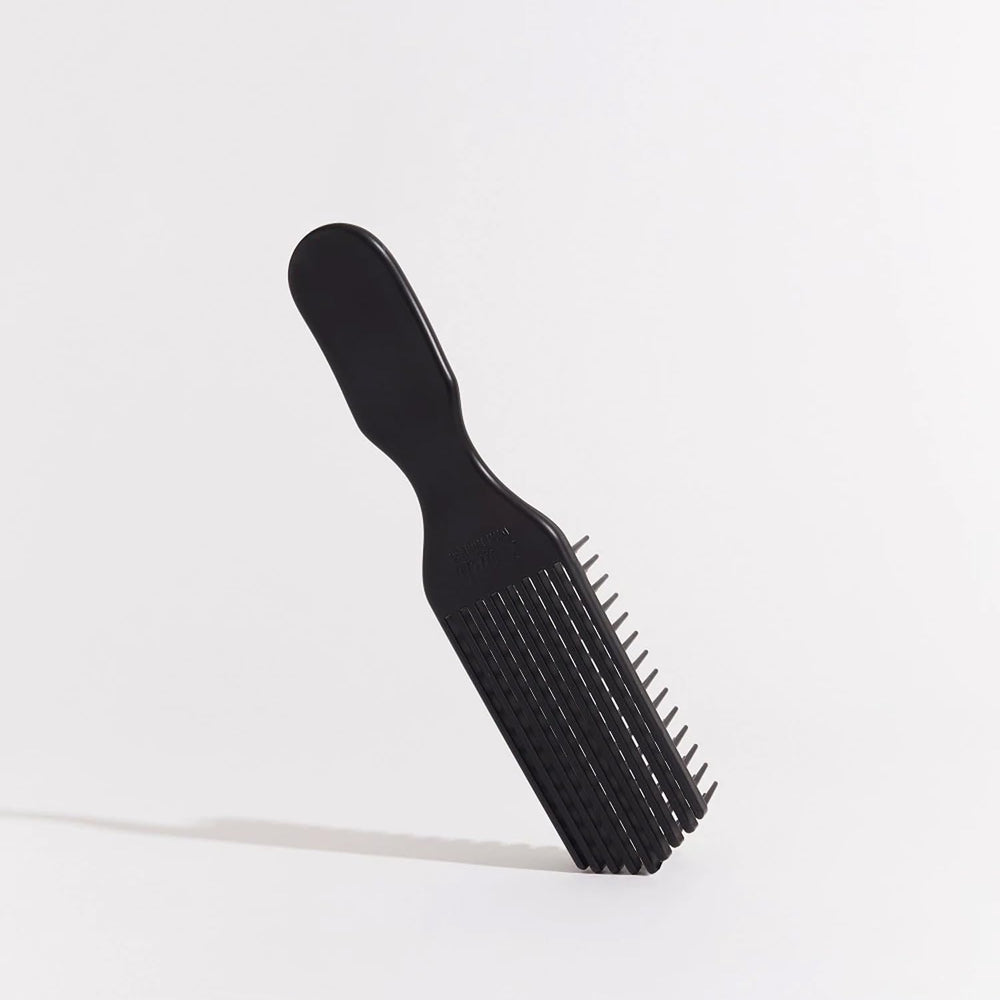 Brush With The Best close-up of flexi-bristles showing gentle glide benefit