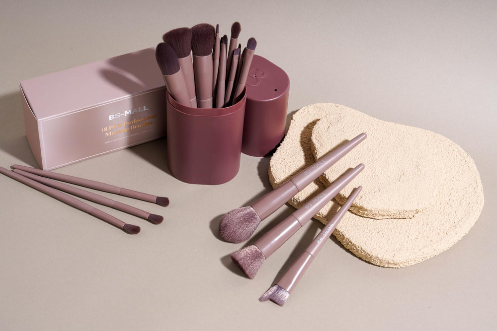 BS-MALL lifestyle image with bag and brushes for on-the-go touch-ups