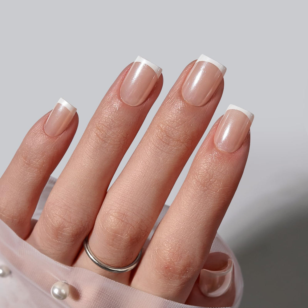 BTArtbox close-up of nail texture and glossy finish, highlighting salon-like shine benefit