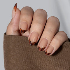 BTArtbox glossy surface texture highlighting salon-grade finish