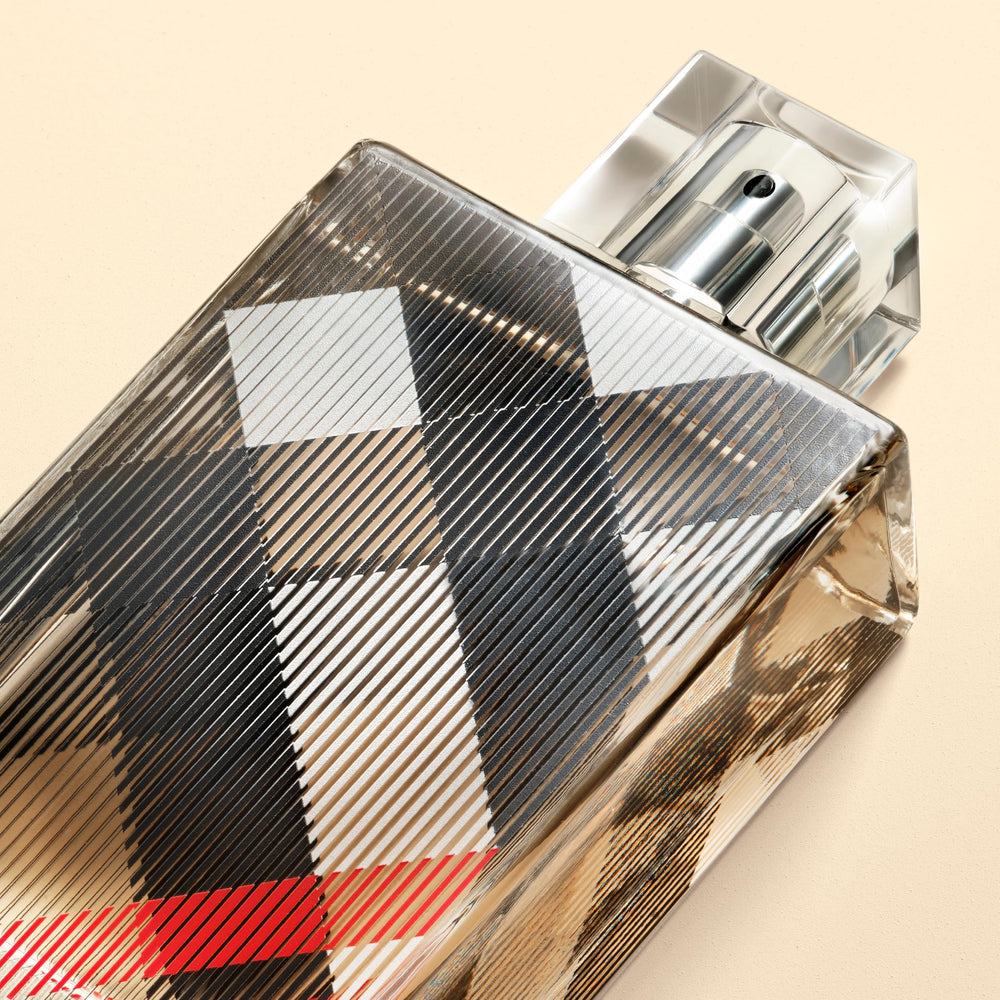 Burberry fragrance mist in air to show spray cloud benefit: visible projection and glow