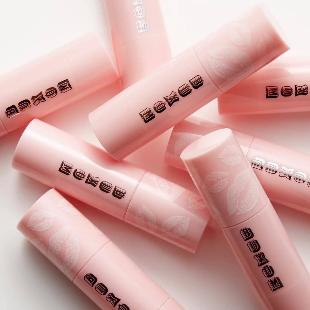 BUXOM Big O lifestyle shot in a bag for easy touch-ups and portability
