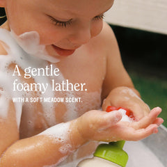 California Naturals pump dispensing creamy foam for easy head-to-toe use
