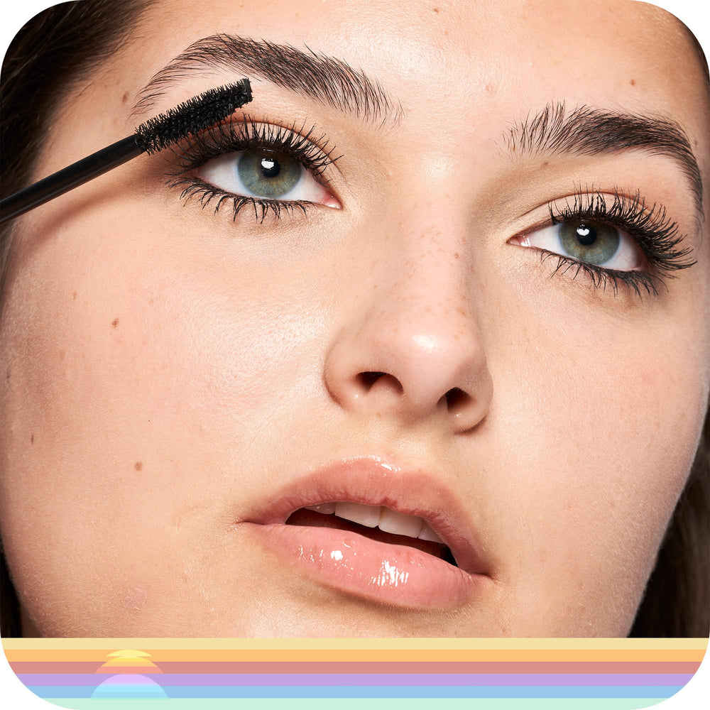 Caliray lifestyle image of woman wearing mascara for all‑day confidence