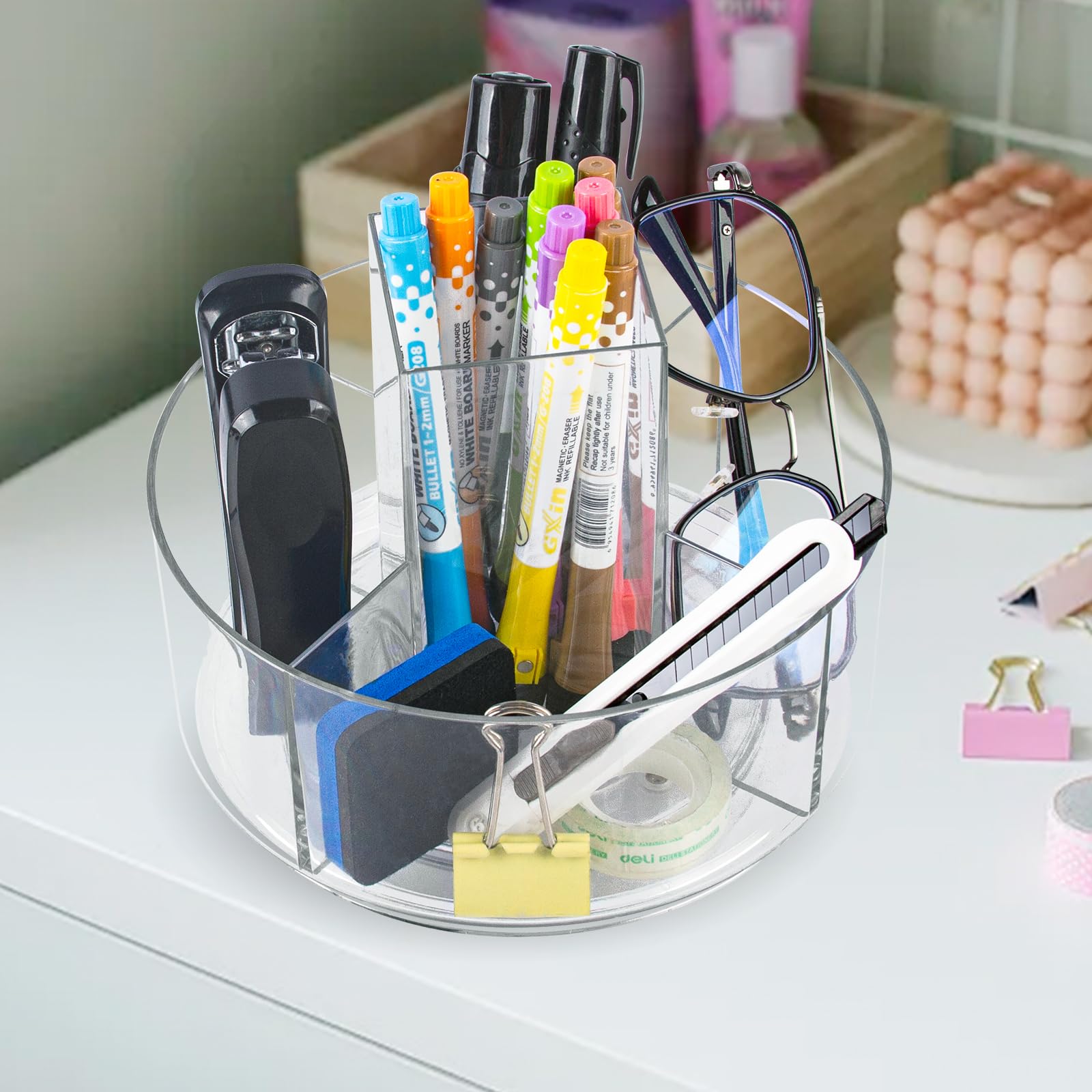 CECOLIC compartment detail holding brushes and lipsticks for neat storage