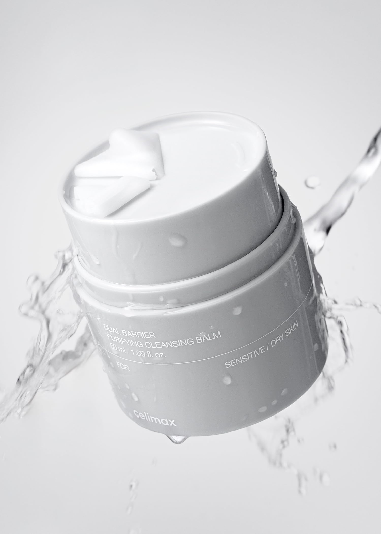 celimax texture close-up of balm melting to oil for effective removal