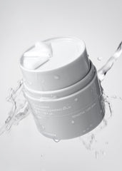 celimax texture close-up of balm melting to oil for effective removal