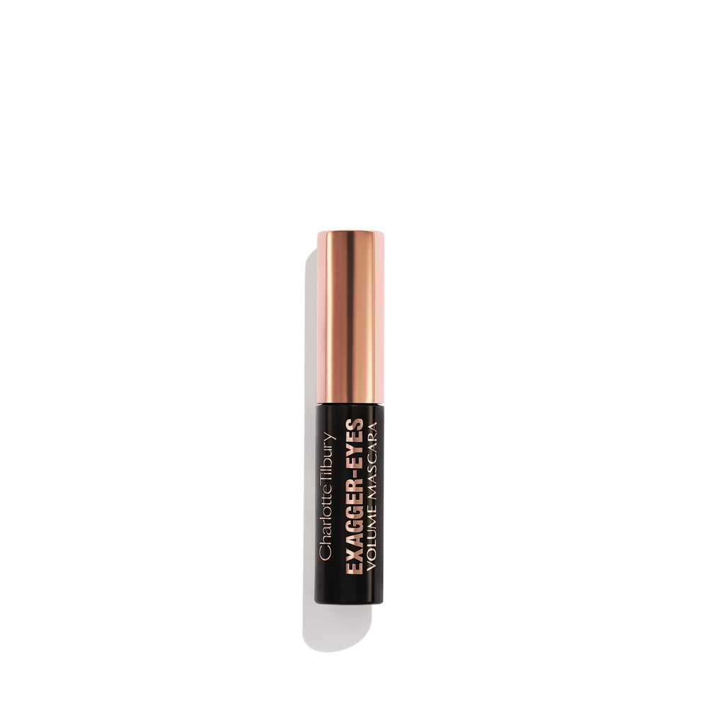 Charlotte Tilbury close-up of curved fiber brush for precise lash lifting