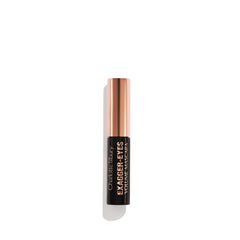 Charlotte Tilbury close-up of curved fiber brush for precise lash lifting