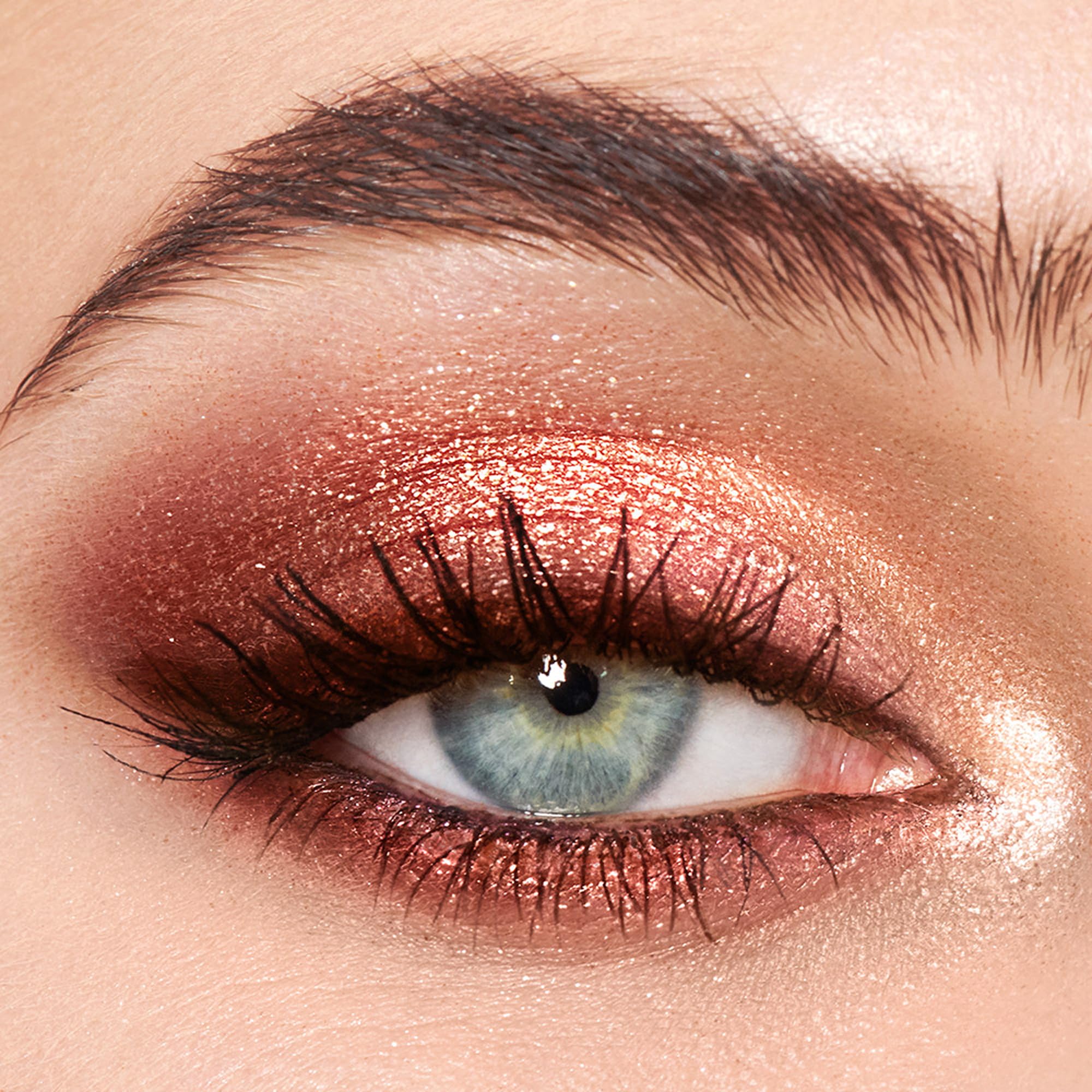 Charlotte Tilbury close-up of powder pans showing smooth texture and high pigment payoff
