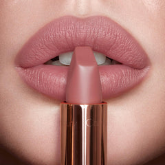 Charlotte Tilbury creamy matte texture close‑up highlighting soft cashmere finish benefit