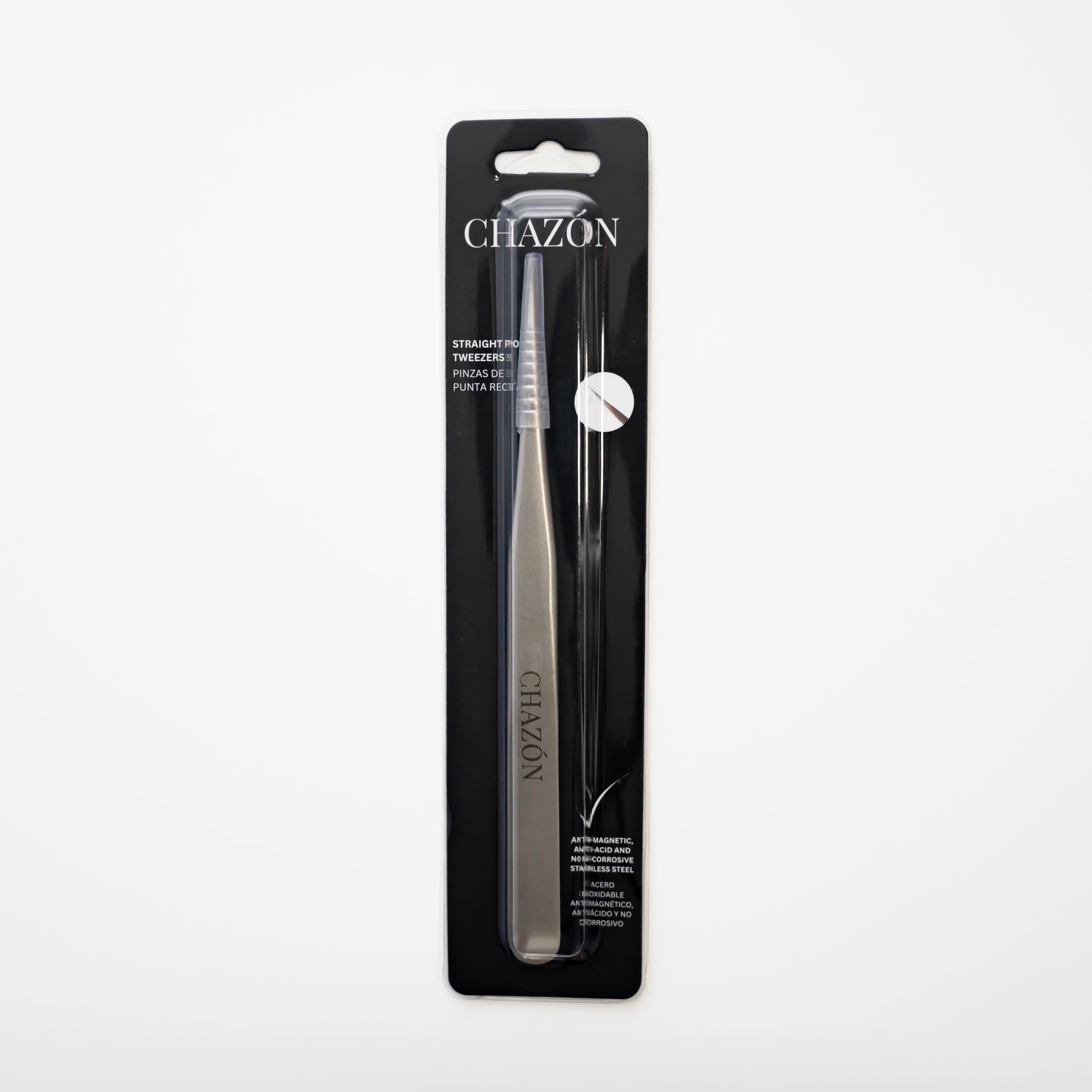 CHAZÓN close-up of pointed tip highlighting sharp alignment for accurate hair removal