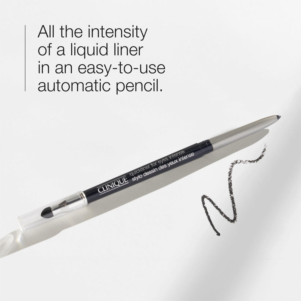 Clinique Quickliner built-in smudger detail demonstrating easy blending