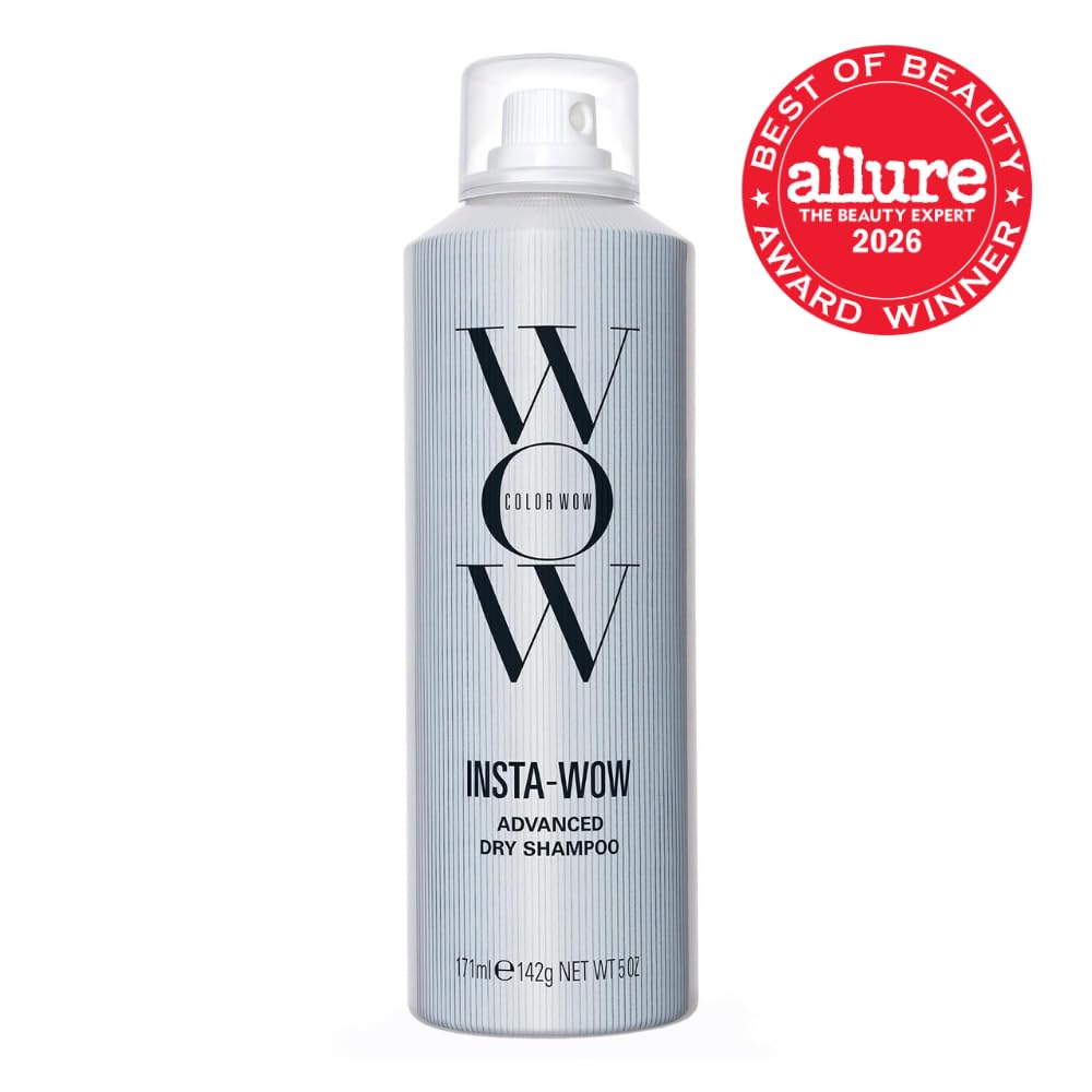 COLOR WOW nozzle close-up revealing fine mist for even coverage