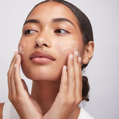 Colorescience pump dispense texture highlighting gentle lather