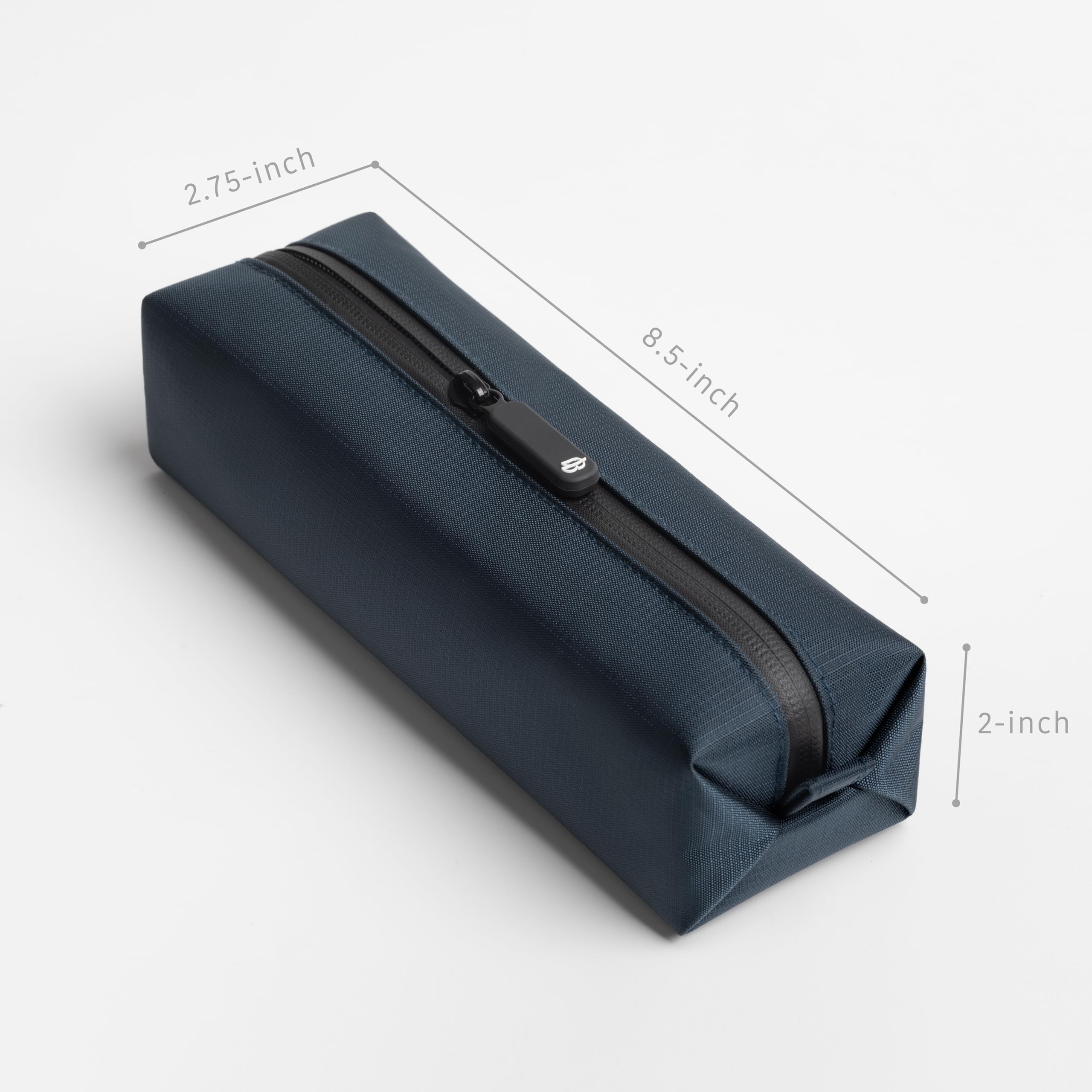 Comfyable interior organization with cables and toiletries neatly arranged for convenience