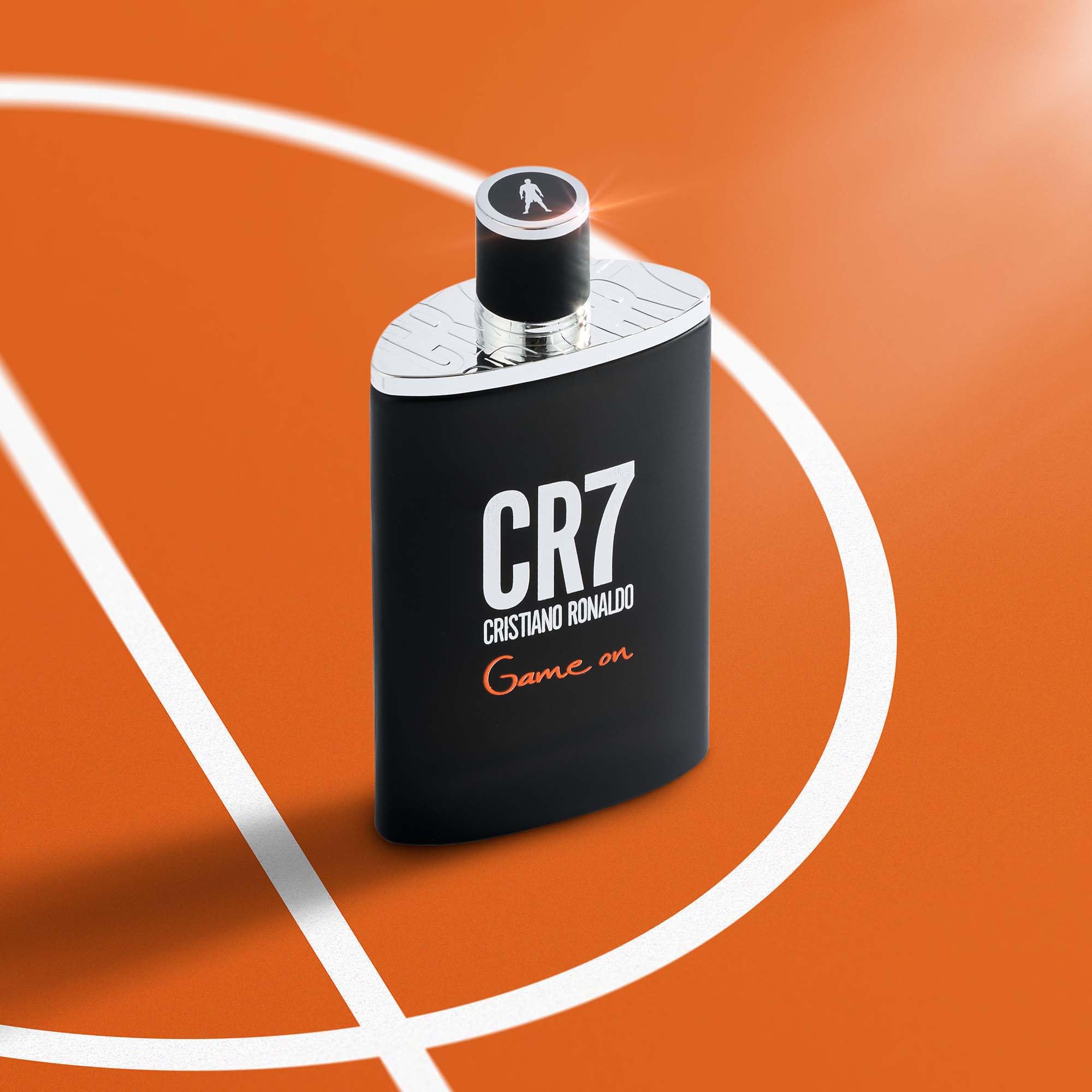 CRISTIANO RONALDO papaya ingredient shot illustrating fresh top-note brightness benefit
