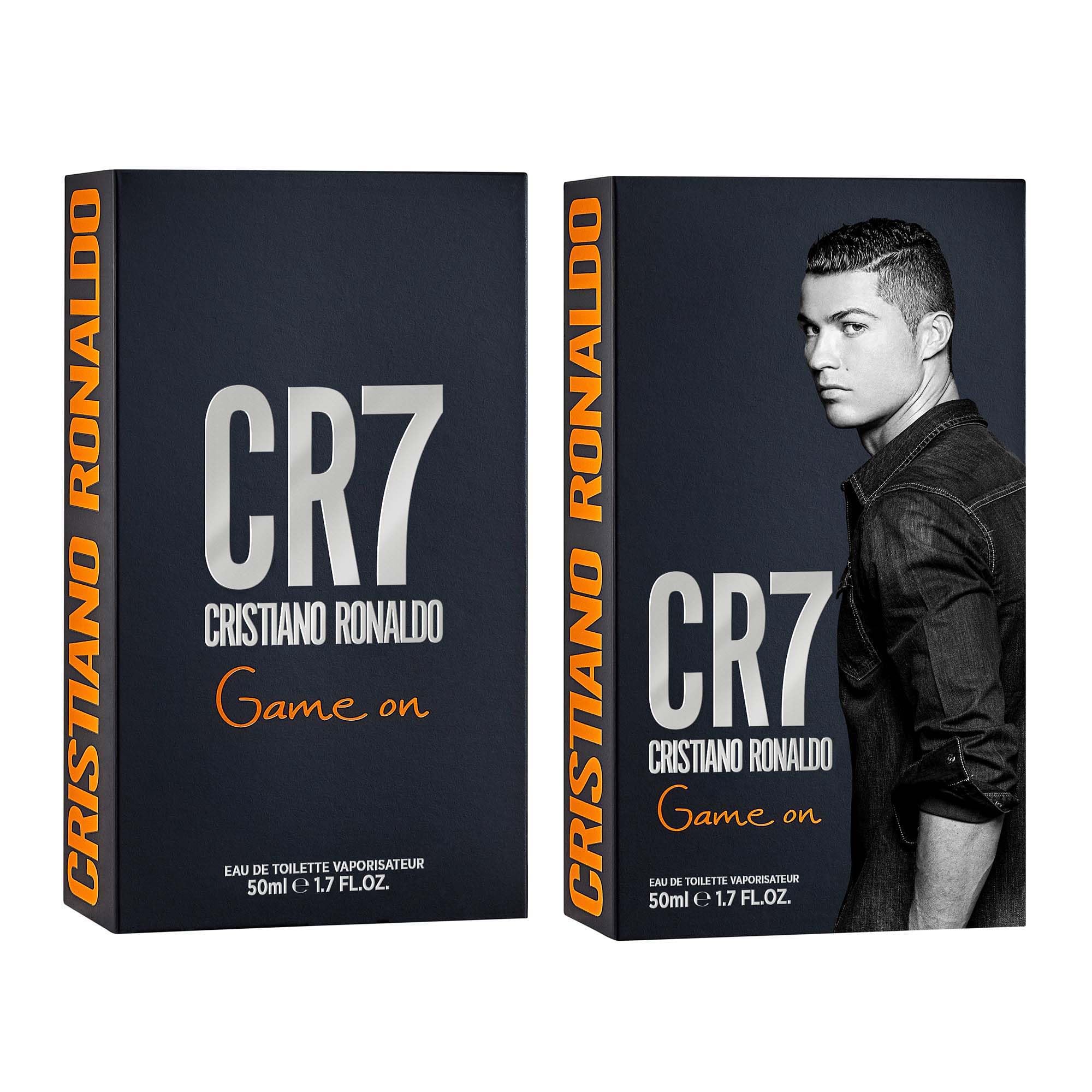 CRISTIANO RONALDO bottle on wood surface highlighting warm woody character