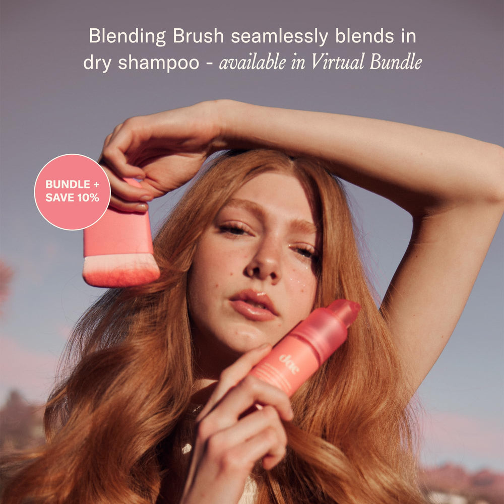 DAE Fairy Duster in bathroom lifestyle scene conveying daily routine convenience