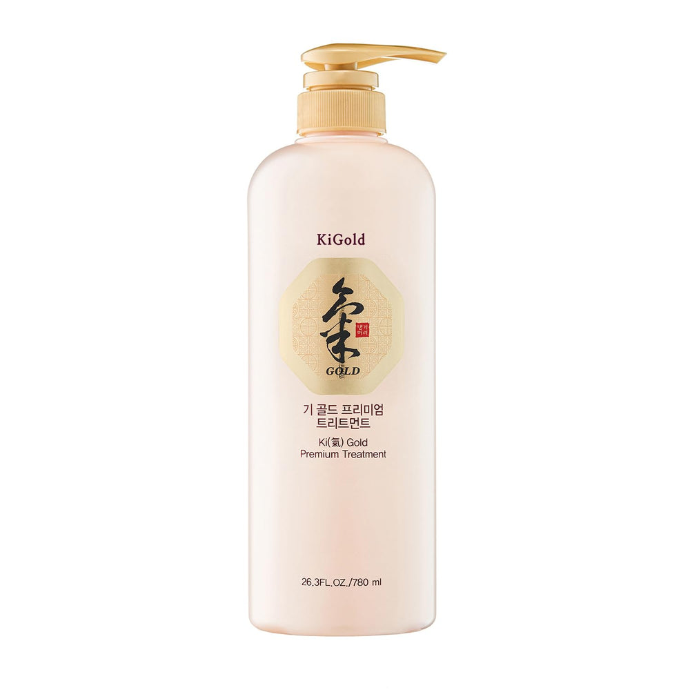 Daeng Gi Meo Ri herbal ingredient display with ginseng roots conveying natural care