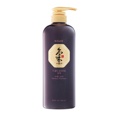 Daeng Gi Meo Ri label close-up highlighting ginseng and herbal ingredients