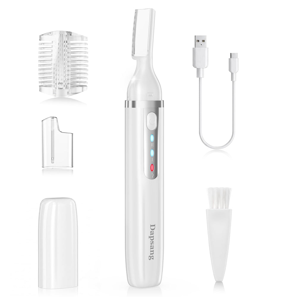 Dapsang front view showing compact razor and packaging for easy travel