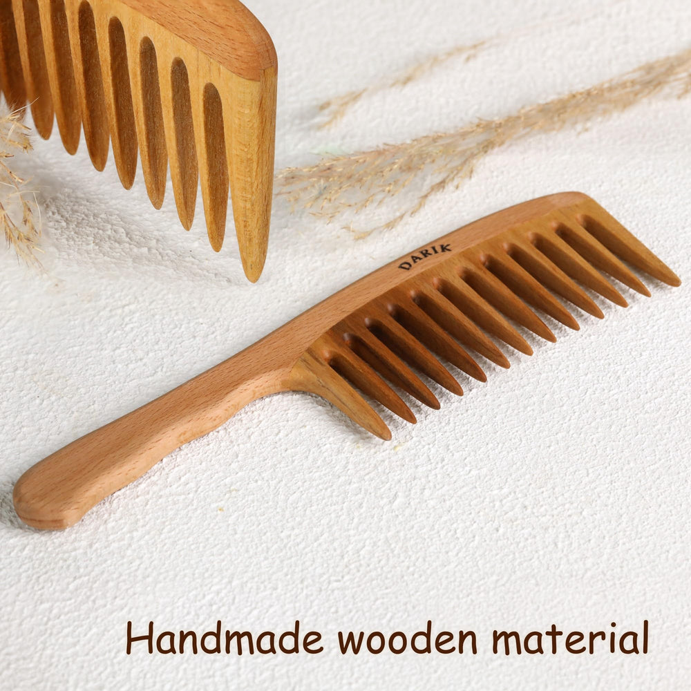 Darık Profesyonel Ahşap side profile displaying polished finish for low-friction combing