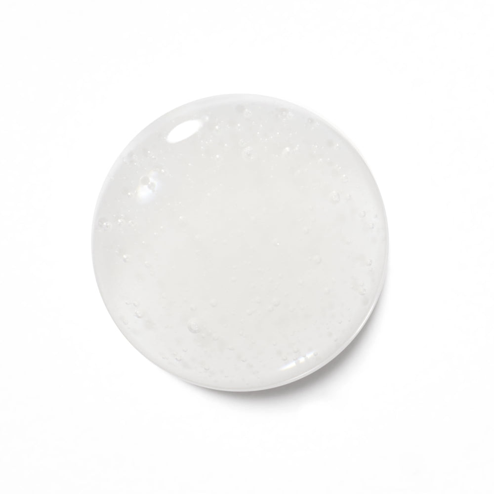 Dashing Diva droplet on nail demonstrating targeted application for faster lift