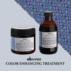 Close-up of Davines Alchemic Silver label for clear product details