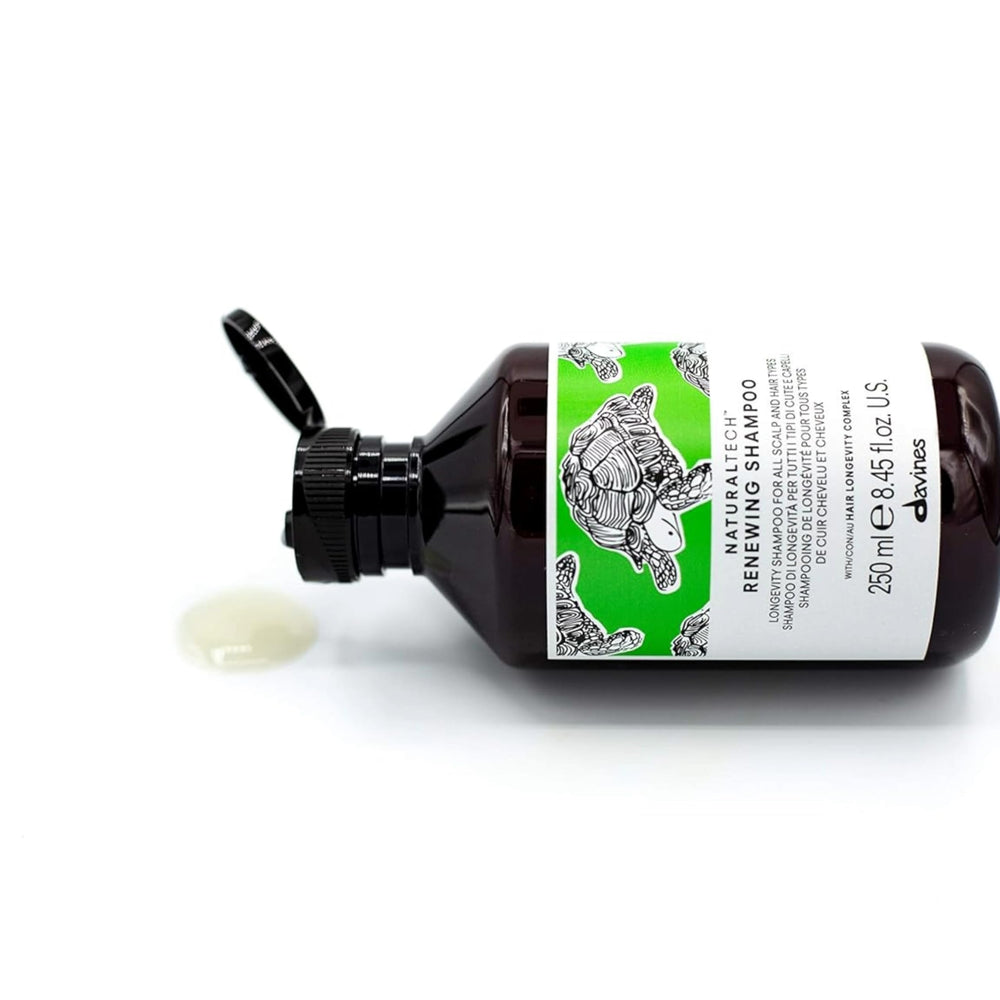 Davines spinach extract close-up highlighting antioxidant protection