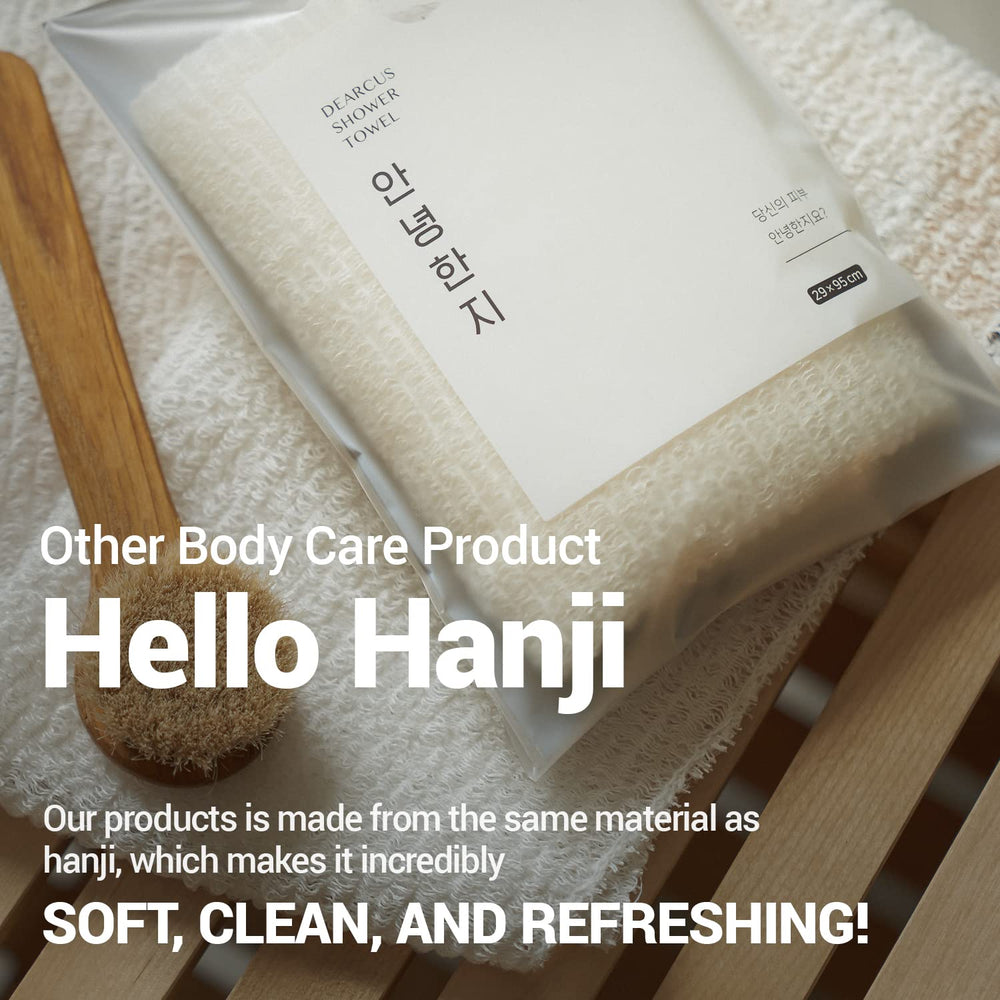 DEARCUS close-up of hanji weave texture highlighting gentle exfoliation benefit