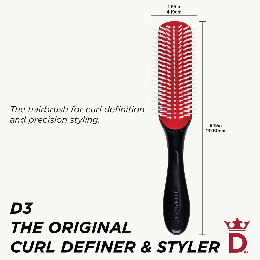 Denman D3 close-up of round-ended pins for gentle detangling and reduced breakage