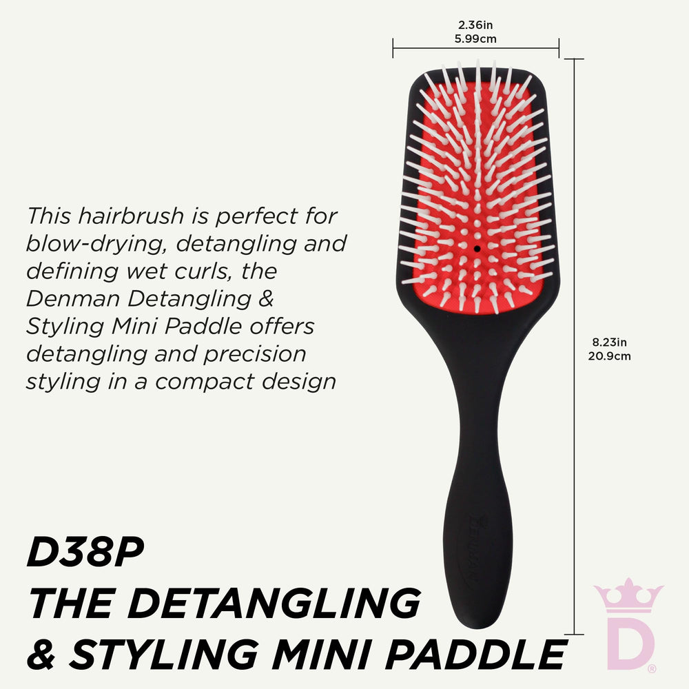 Denman D38 close-up of staggered D3-style pins for gentler detangling