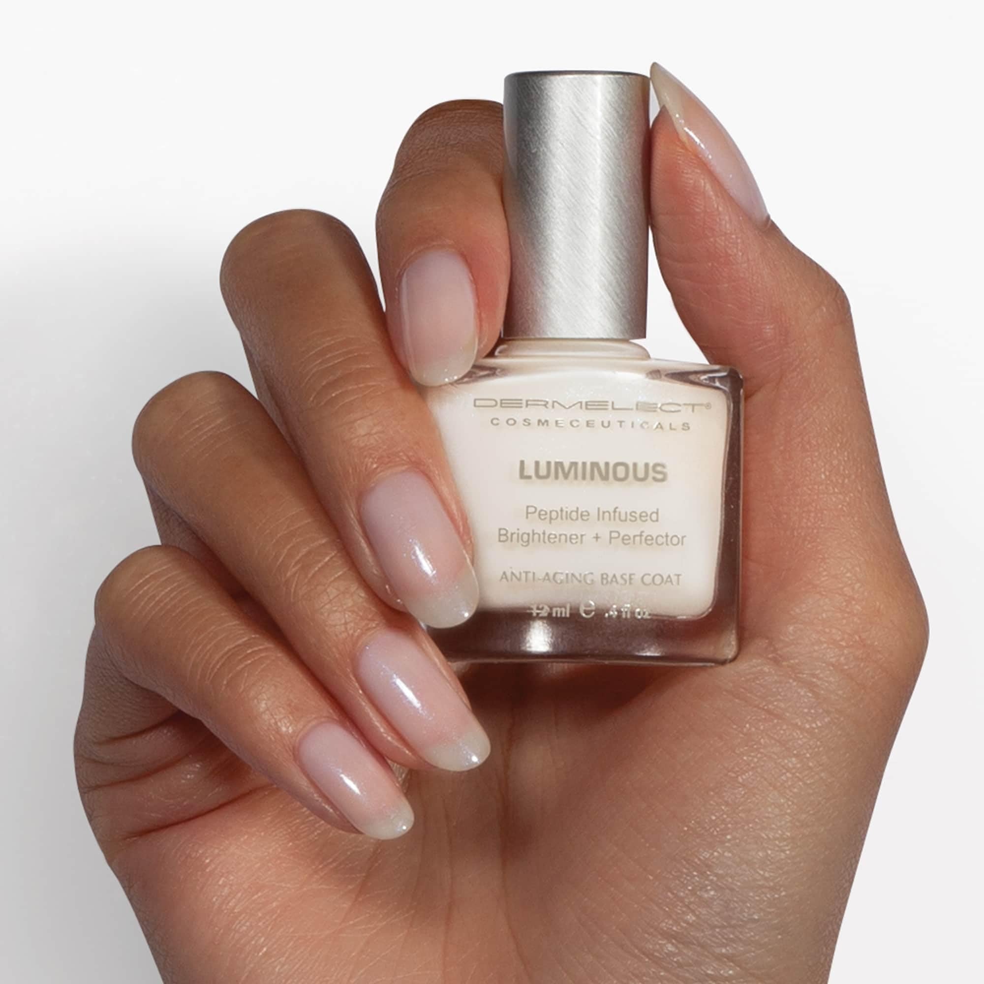 Dermelect label highlighting peptide ingredient and conditioning benefit