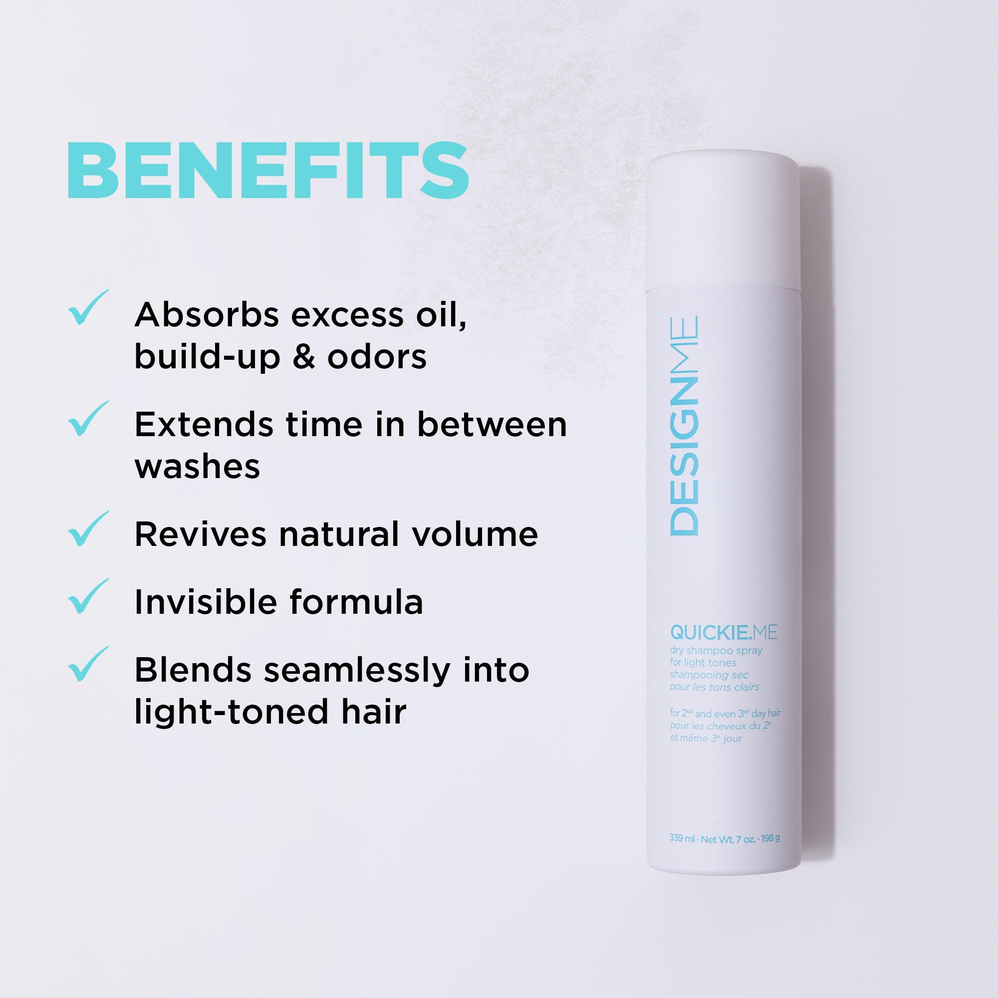DESIGNME QUICKIE.ME spray in motion demonstrating fast oil absorption and refresh