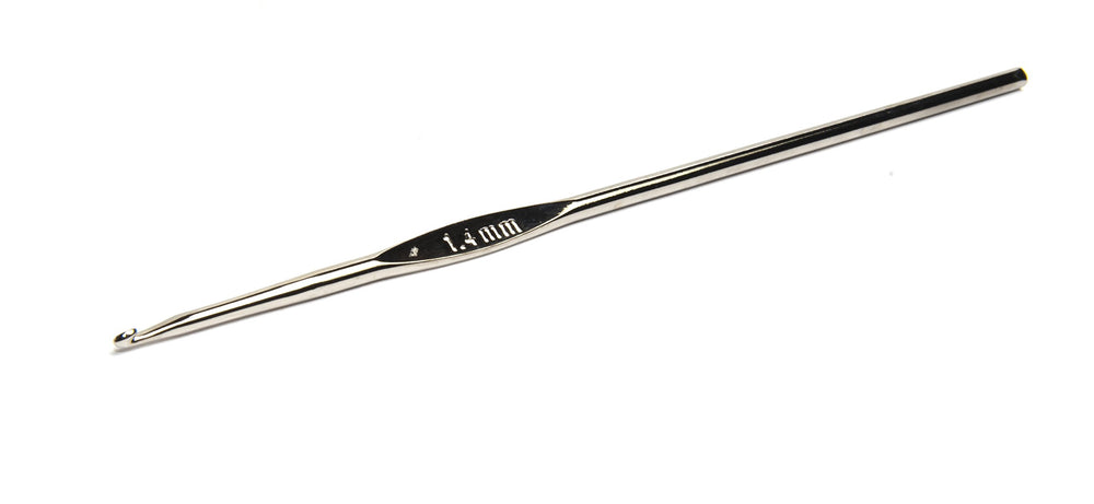 Diane size comparison on model demonstrating extra-large fit and adjustable tie comfort