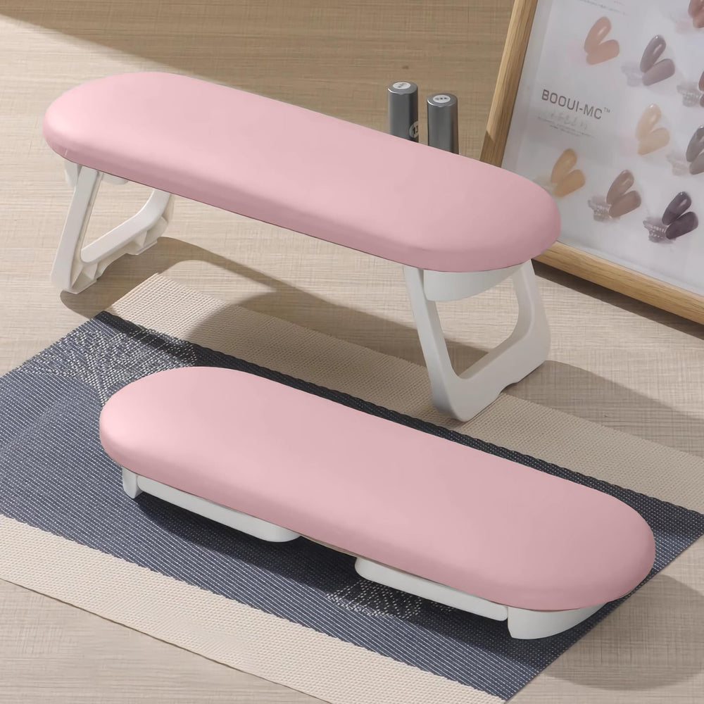 Diesisa front view showing arm rest design and professional look