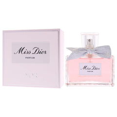 Dior Miss Dior close-up jasmine detail illustrating floral heart