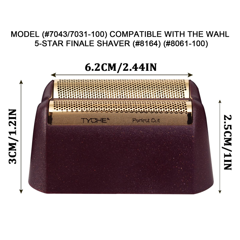 DODAER in barber setting demonstrating precise trimming and crisp necklines