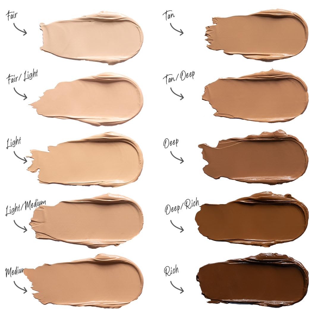 DOLL 10 texture close-up displays silky consistency for smooth skin finish