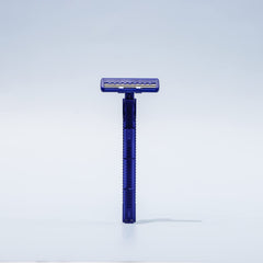 DORCO ergonomic non-slip handle texture for steady control